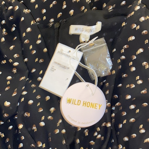 Wild Honey Gold Metallic Polka-Dot Balloon Sleeve Cocktail Party Dress - Picture 6 of 7